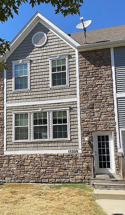 1st image of 15228 Alpine Dr