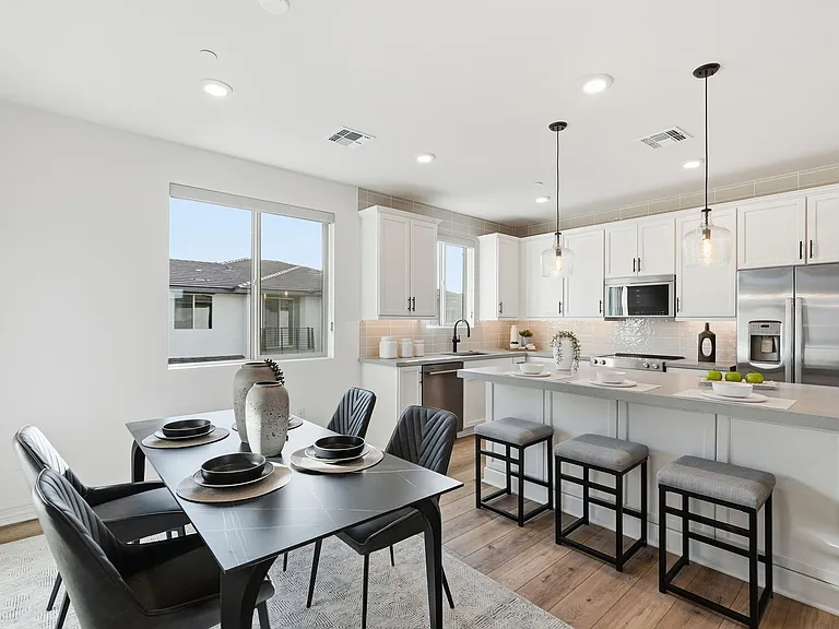 2121 W Sonoran Desert Dr #64 — Photo 12