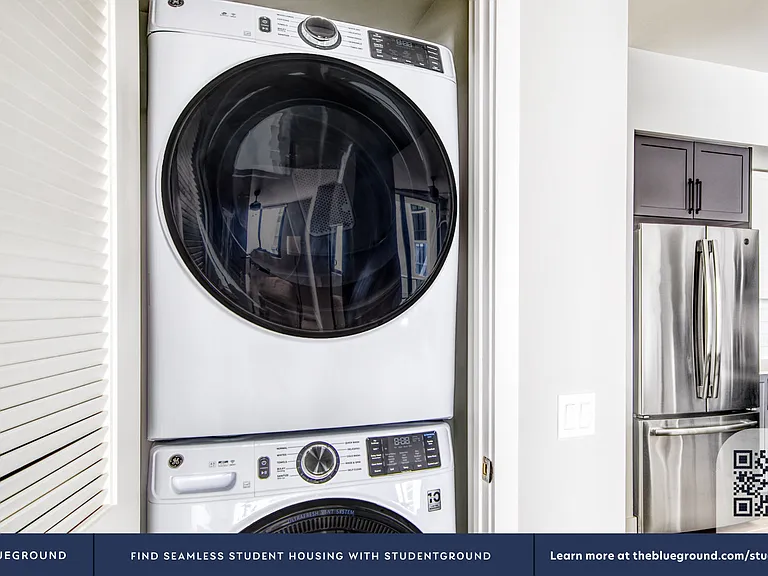 Washer/Dryer in Apartment
