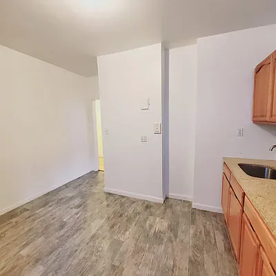 Rented by New York Residence | media 4