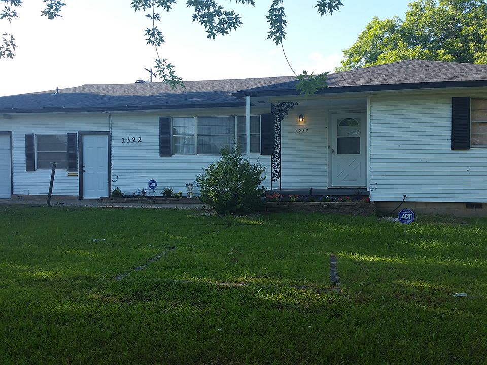 1st image of 1322 Van Dr
