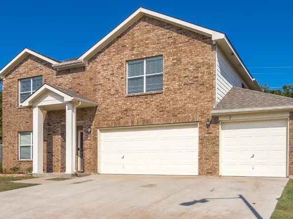 705 Pelican Way, Saginaw, TX 76131