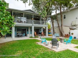 7254 Westwind St, Weeki Wachee, FL 34607