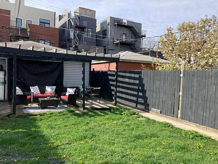 1846 N Mozart St #1 — Photo 16