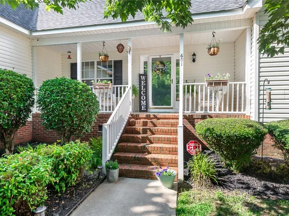 601 Shaded Acre Ct, Pelzer, SC 29669