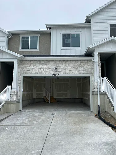 2083 N 4260 W Photo 1