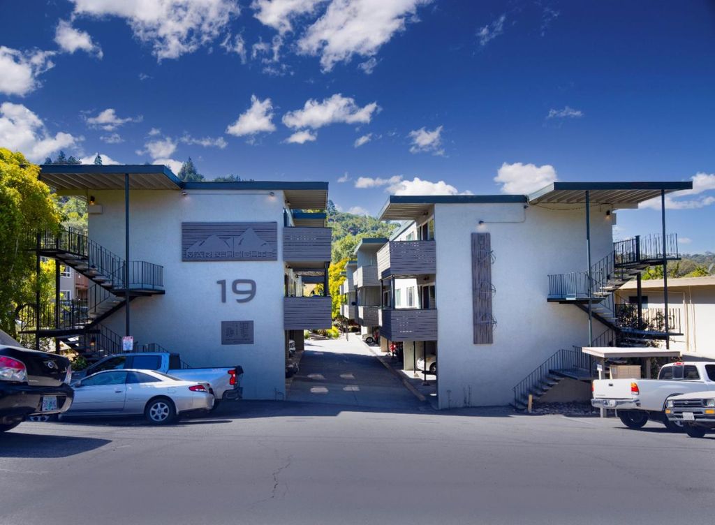 3-собен стан, 1075 m²
