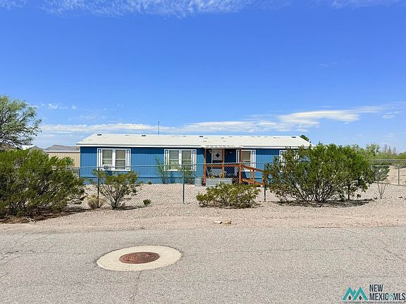 3rd image of 228 Caballo Ave