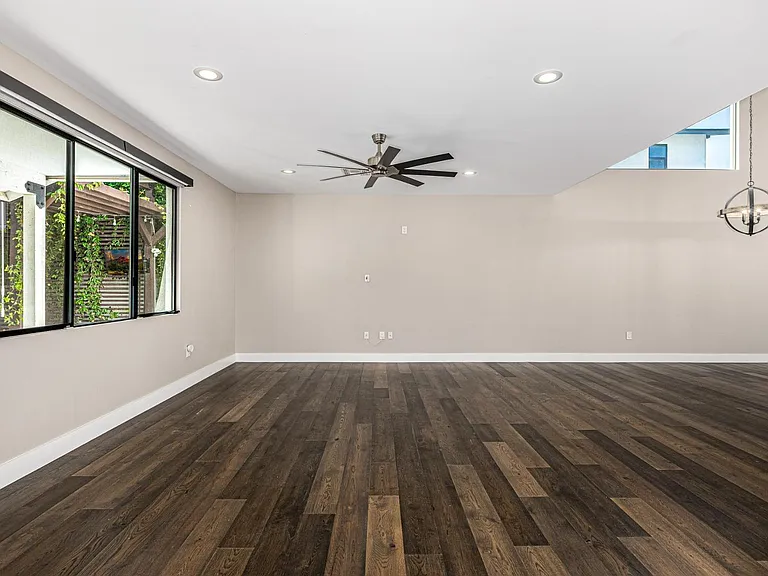 3821 E Devonshire Ave — Photo 70