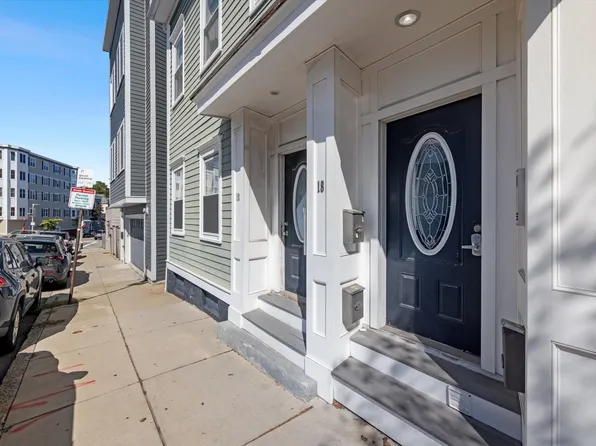 18 Emerson St #1, South Boston, MA 02127