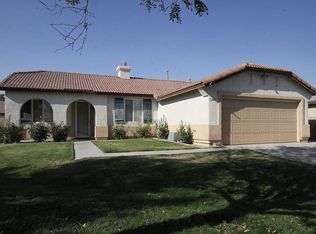 1243 W Holguin St, Lancaster, CA 93534