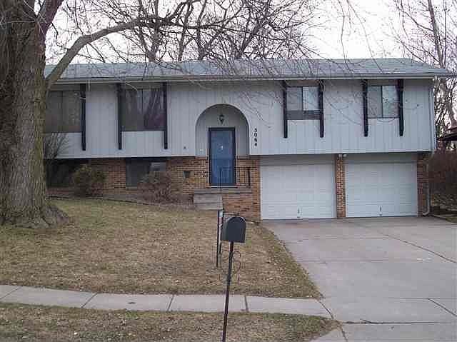 1st image of 5064 S 106th Ave