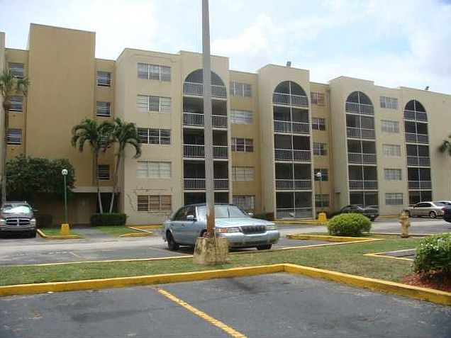 2nd image of 7000 NW 186th St APT 4-222