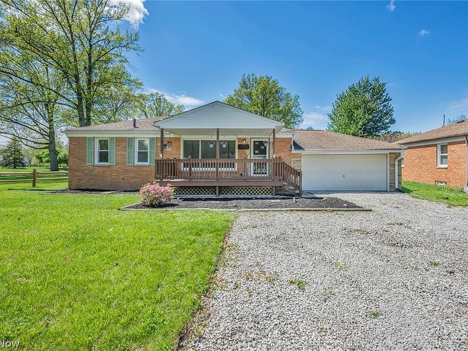 1st image of 2124 Eaton Dr