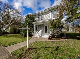 412 Park St, Lebanon, OR 97355
