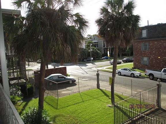 5th image of 1135 Jackson Ave APT 203