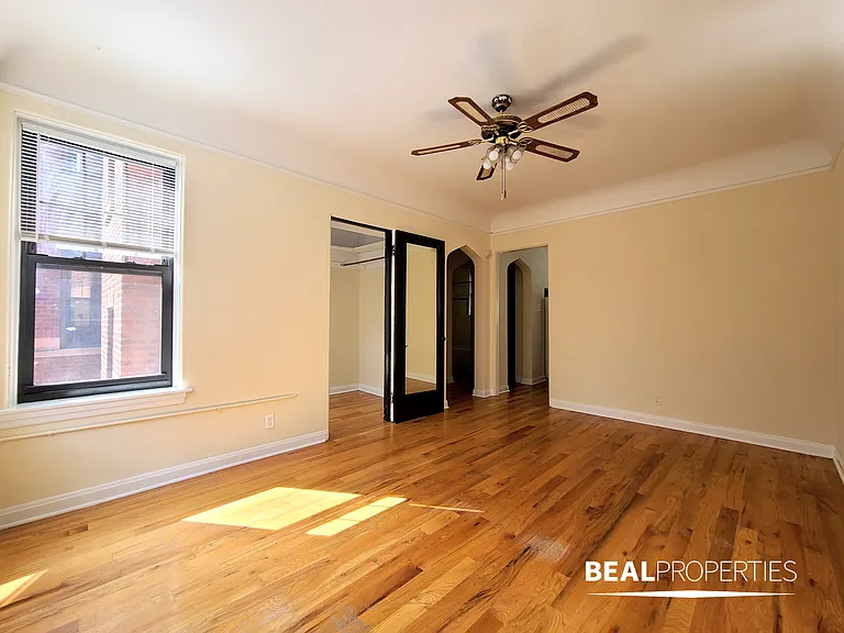 4407 N Wolcott — Photo 8
