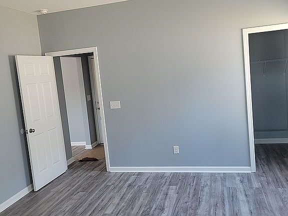 5th image of 1557 Brentwood Dr
