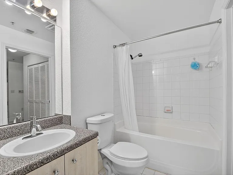 1805 N Flagler Dr #115 — Photo 18