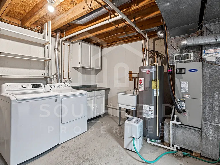 1069 Crisfield Dr #1 — Photo 34