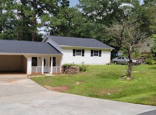 205 Gateway Dr, East Dublin, GA 31027