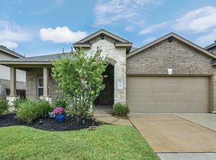 114 Meadow Mill Dr, Conroe, TX 77384