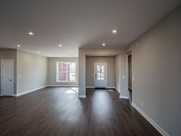 5th image of 9941 Creamery Ln Lot 8