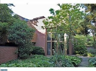 156 Sutton Rd, Ardmore, PA 19003