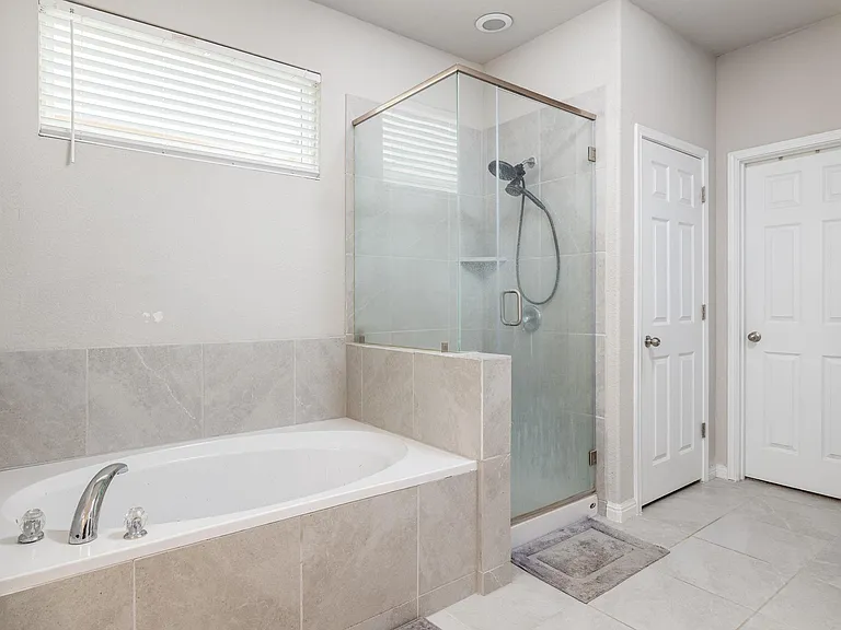453 Arrowhead Vine St — Photo 13