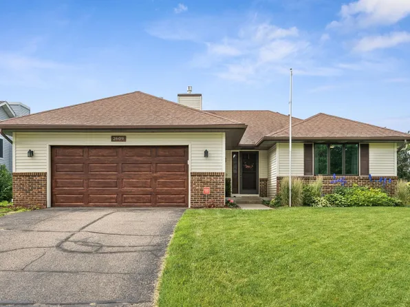 2609 Westcliffe Dr, Burnsville, MN 55306