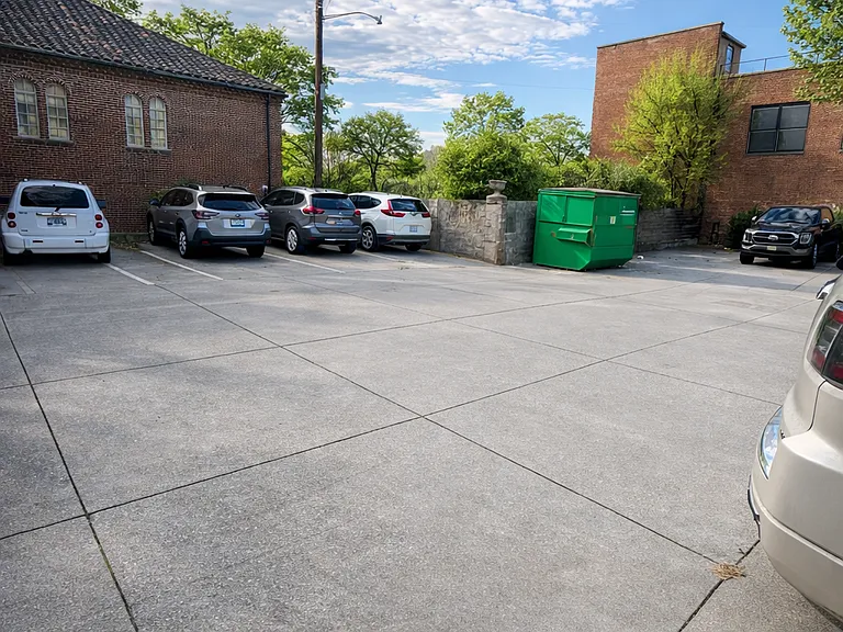 209 W 5th Ave #203 — Photo 18