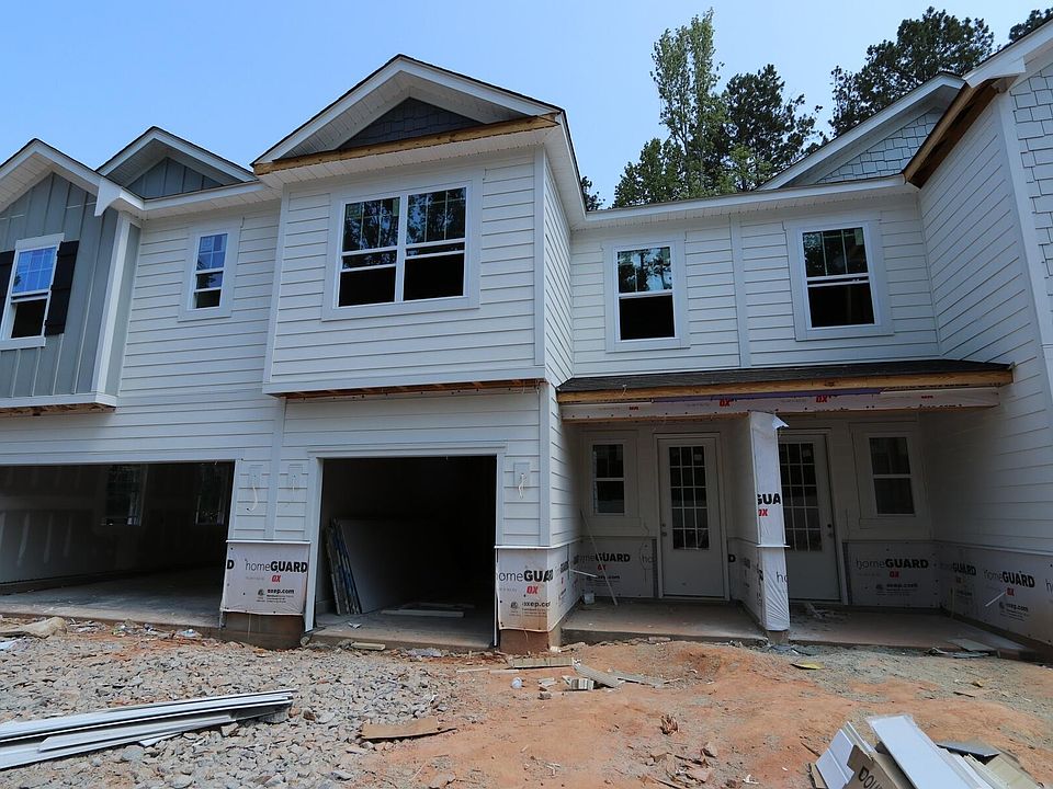 1st image of 2932 Spring Manor Way
