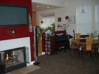 Kitchen/Dining Room View