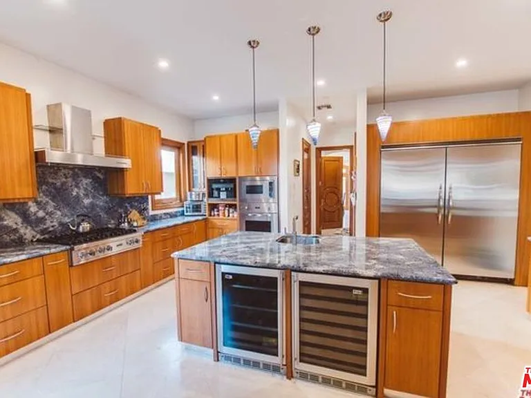 9033 Cresta Dr — Photo 14