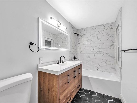 5th image of 1962 Allen St