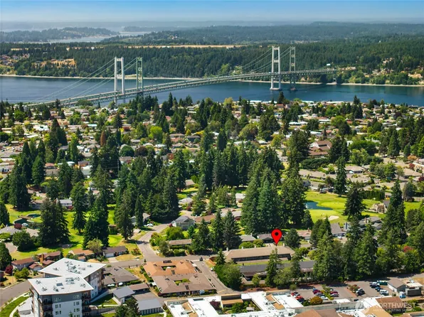 1311 N Highlands Parkway #1, Tacoma, WA 98406