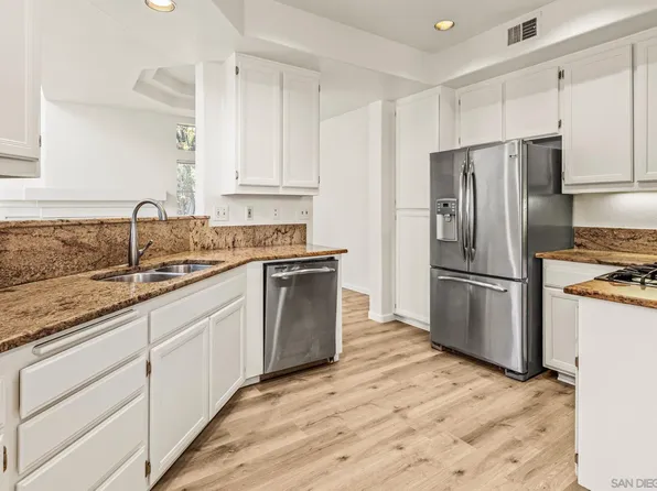 11371 Provencal Pl, San Diego, CA 92128