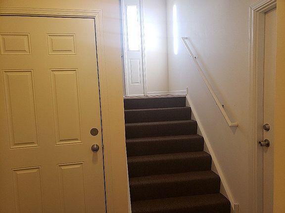 5th image of 4131 Applewood Ln