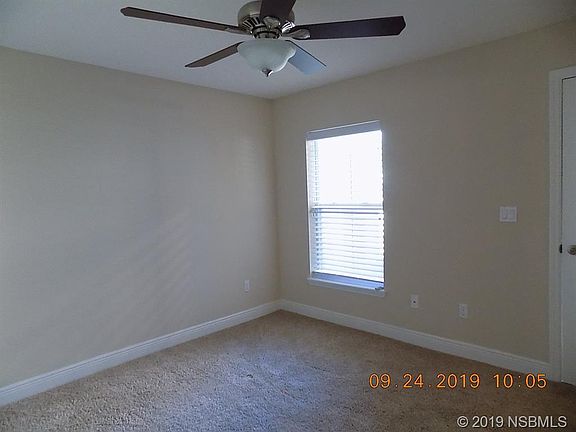 5th image of 2225 Hawks Cove Cir
