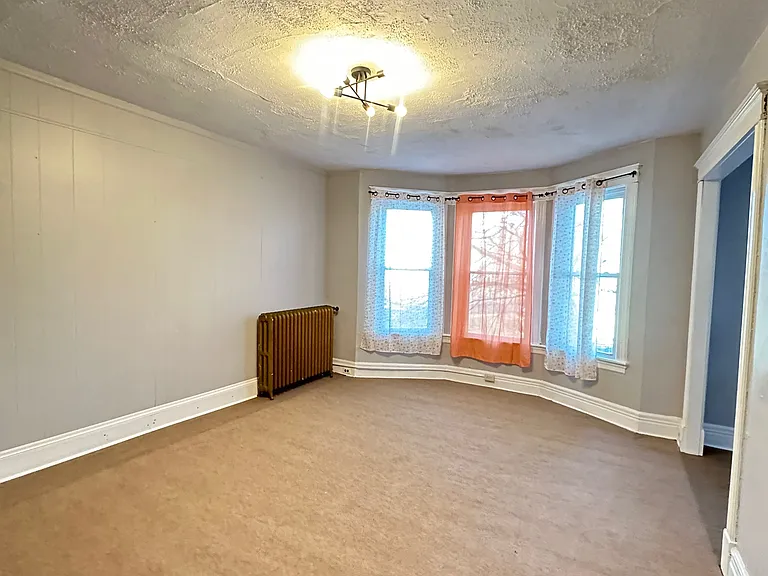 830 Madison Ave #2 — Photo 13