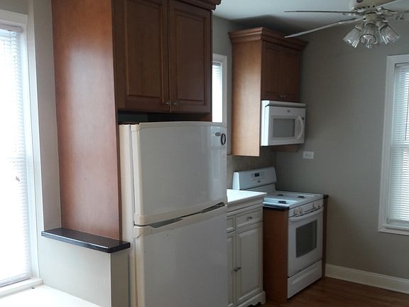 4th image of 6544 N Harlem Ave