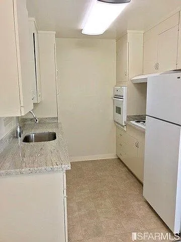 1205 Alameda De Las Pulgas #1
