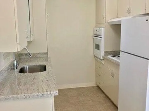 1205 Alameda De Las Pulgas APT 1, Belmont, CA 94002