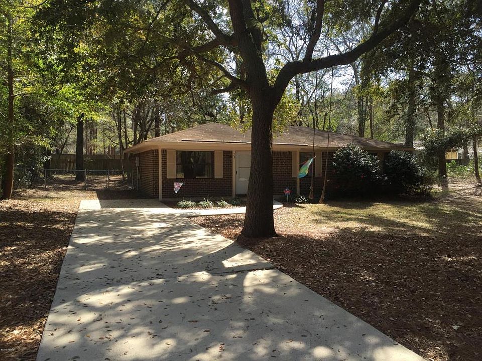 1st image of 25 Buck Rd