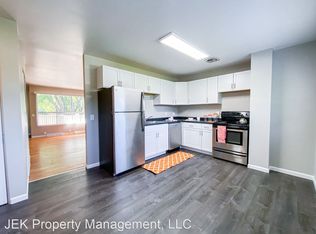 1108 Catalpa Cir, Madison, WI 53713