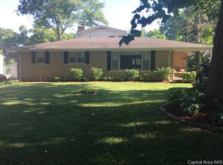 97 Circle Dr, Springfield, IL 62703