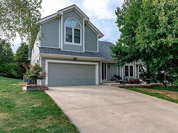 2nd image of 108 Wisteria Ct