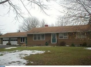 1403 Trenton Harbourton Rd, Pennington, NJ 08534