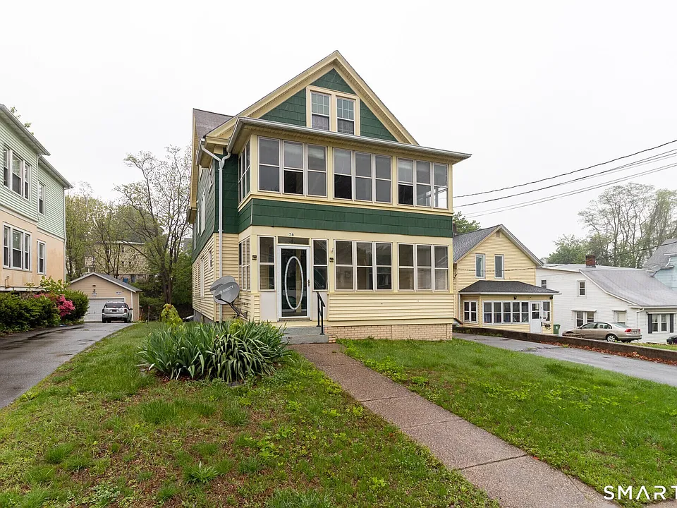76 Gridley St #2