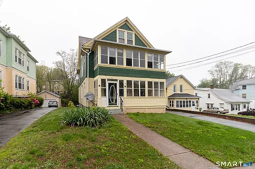 76 Gridley St #2 Photo 1